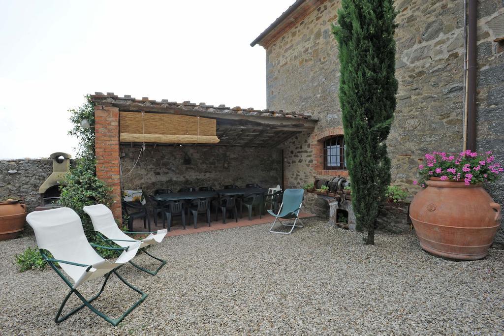 Borgo Rapale Villa Bagian luar foto