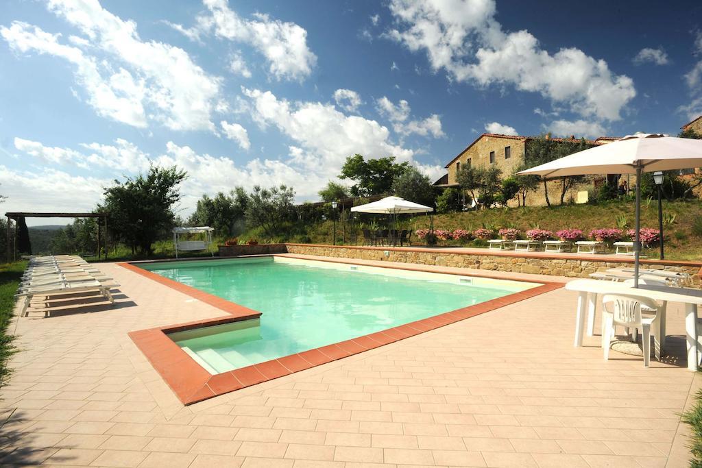 Borgo Rapale Villa Bagian luar foto